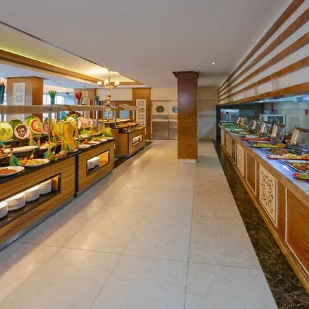 Hotell Monart Alanya