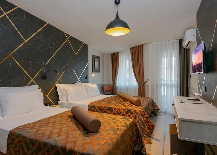 Monart Hotel 4*