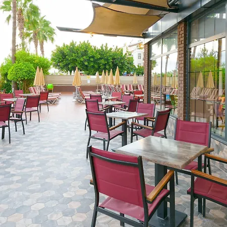 Monart Hotel 4*